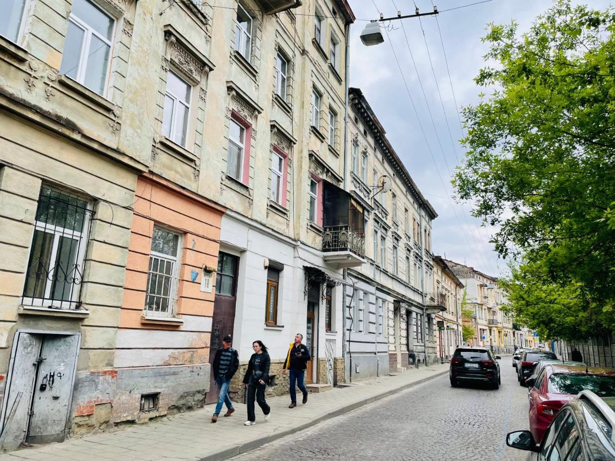 Сучасні Апартаменти В Центрі,Паркінг Lviv Kültér fotó