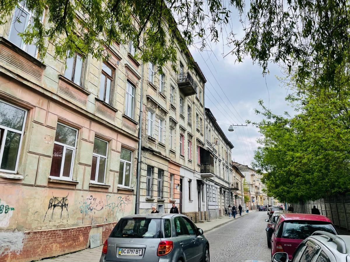 Сучасні Апартаменти В Центрі,Паркінг Lviv Kültér fotó
